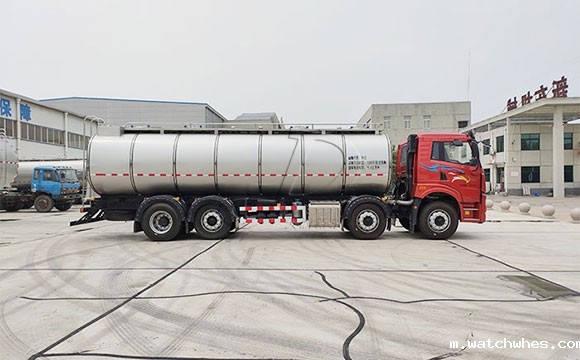 车罐一体生鲜乳拉运车