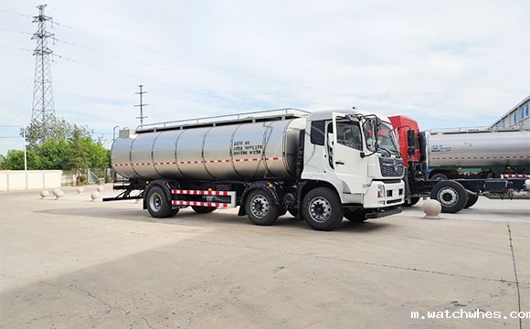 一体式拉奶运输车