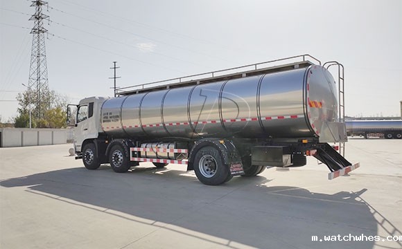 天润watchwhes鲜奶运输车