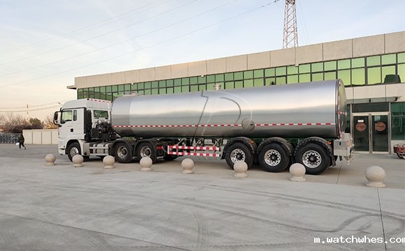 原奶运输保温罐车