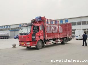 我公司3吨不锈钢保温储水罐发往河南郑州