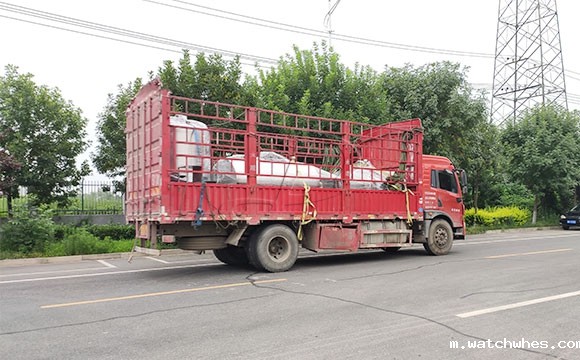 不锈钢猪血<a href=/ target=_blank class=infotextkey>制冷罐</a>