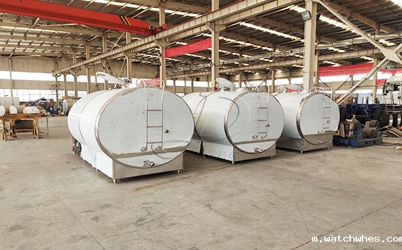 不锈钢牛奶冷罐