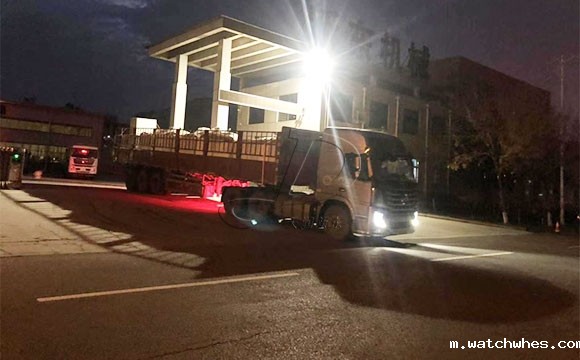 小型挤奶机发货